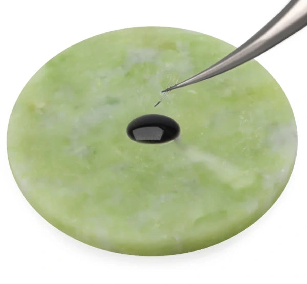 Jadestein für Wimpernverlängerung in grün