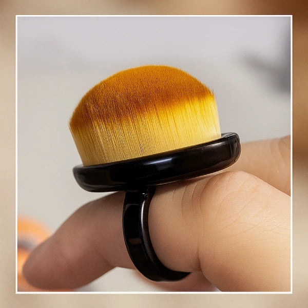 Nagelbürste für Nagelverlängerung . Schwarz- Gold Farbe. Ultra weich