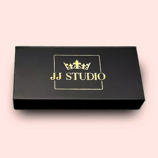 JJ Studio Volumen Wimpern im D Curl für die Wimpernverlängerung mit einer Wimperndicke von 0,05 mm in den Längen 8 - 15 mm in der Farbe Schwarz-matt.